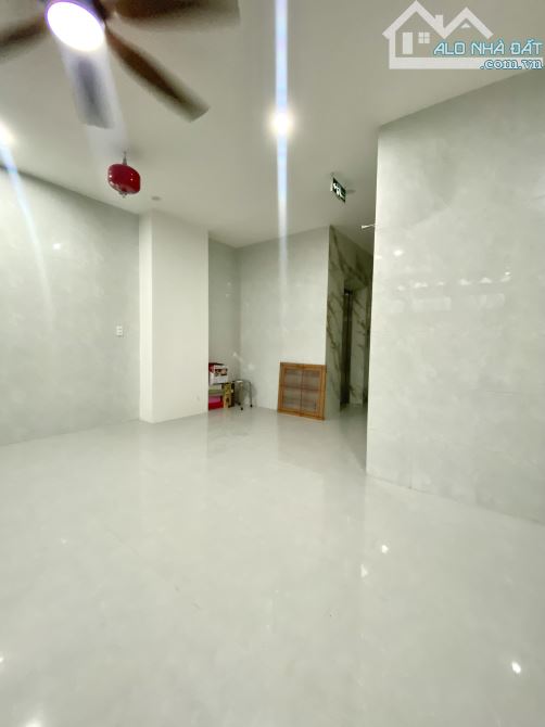 🔥 CẦN BÁN TÒA CĂN HỘ NGAY TRUNG TÂM HẢI CHÂU - ĐƯỜNG TRƯỚC NHÀ CHUẨN 4M - HIẾM CÓ - 3