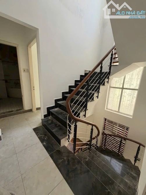 💥BÁN NHÀ 3 TẦNG - DT 110M2 - MT HÒA CƯỜNG BẮC - CÁCH CHỢ CHỈ 100M - NGANG 7.5M HIẾM CÓ 💥 - 4