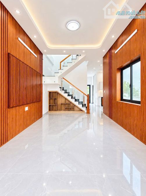 Nhà đẹp giá rẻ sổ riêng phun thổ cư - 3