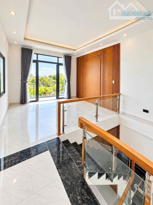 Nhà đẹp giá rẻ sổ riêng phun thổ cư - 4